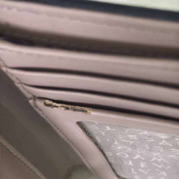 Kate Spade Taupe/Blush Leather Bifold Wallet - Picture 10 of 12